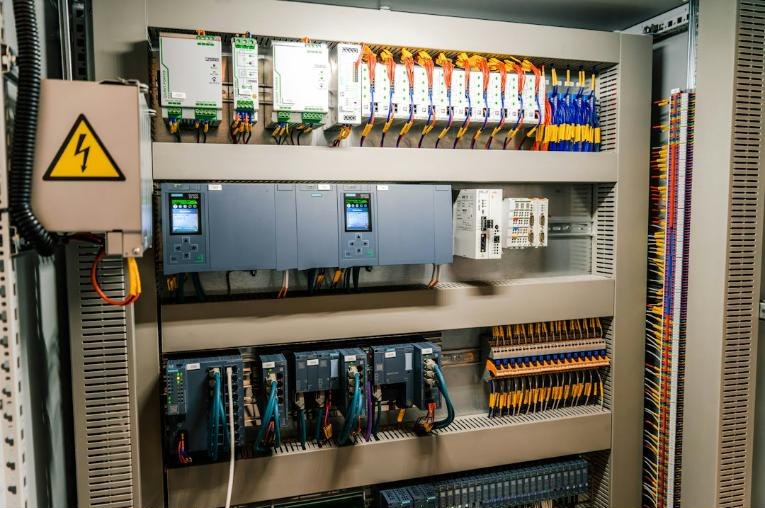 Tablou electric și de automatizare industrial